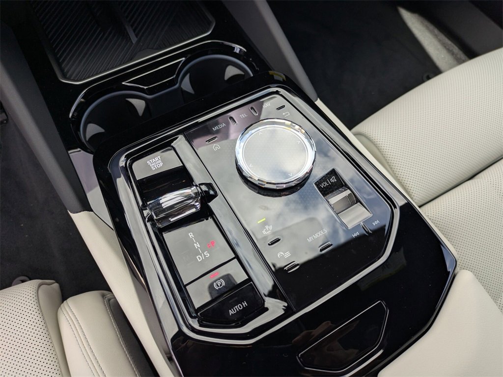 New 2026 BMW 530i w/ Executive Package image 18