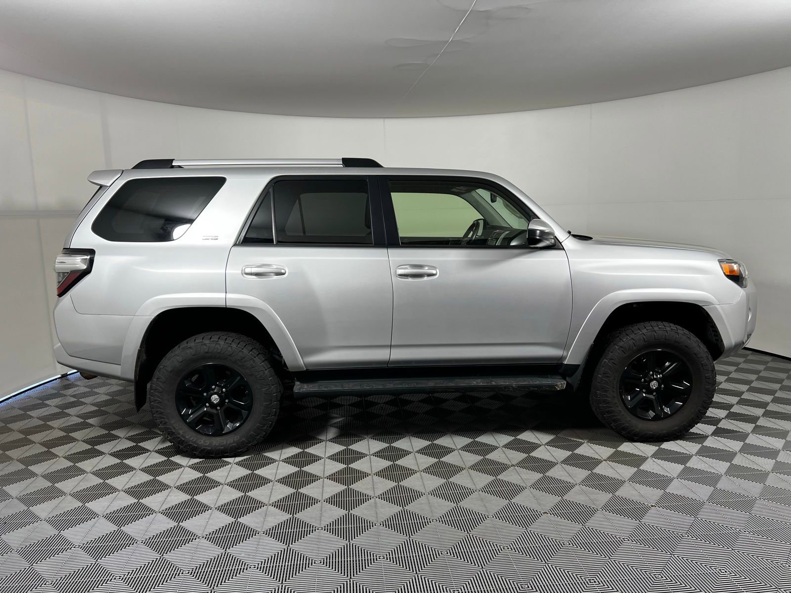 Certified 2021 Toyota 4Runner SR5 image 4