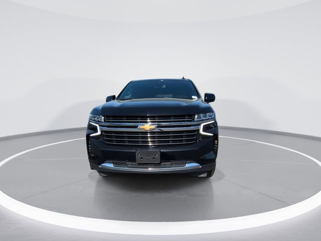 Used 2021 Chevrolet Suburban LT RWD image 3