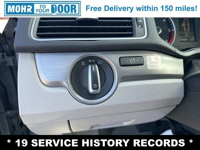 Used 2014 Volkswagen Passat TDI SE image 21