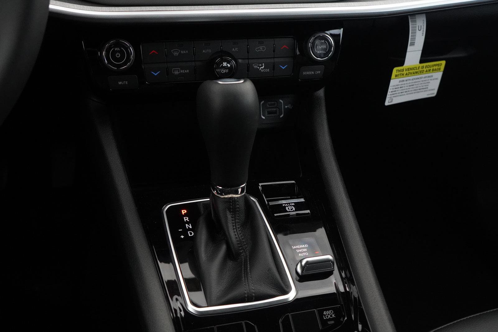 New 2026 Jeep Compass Limited image 20