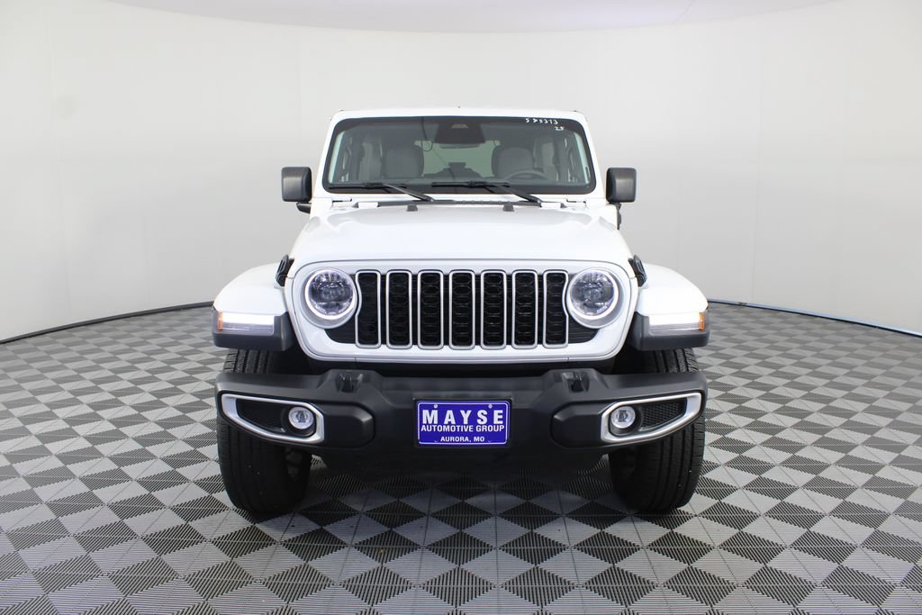 Used 2025 Jeep Wrangler Unlimited Sahara AWD/4WD image 25