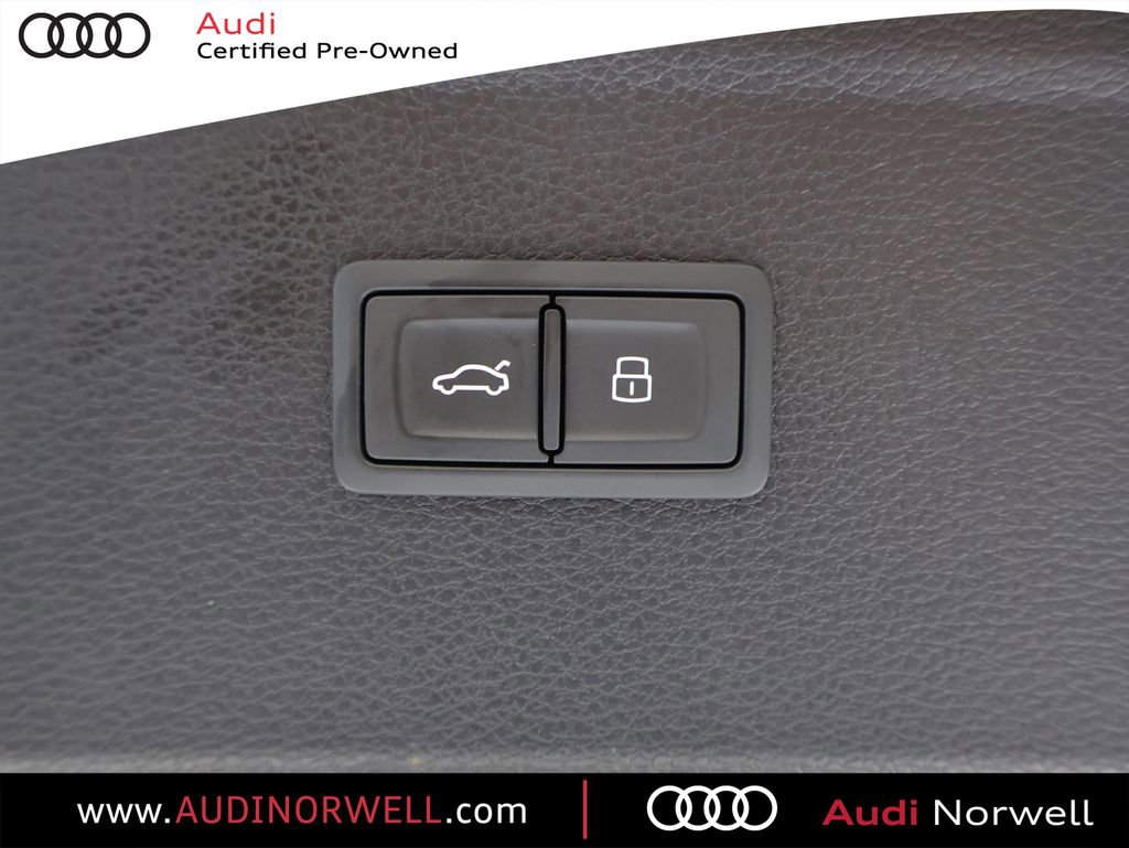 Certified 2023 Audi Q5 Premium AWD/4WD image 16