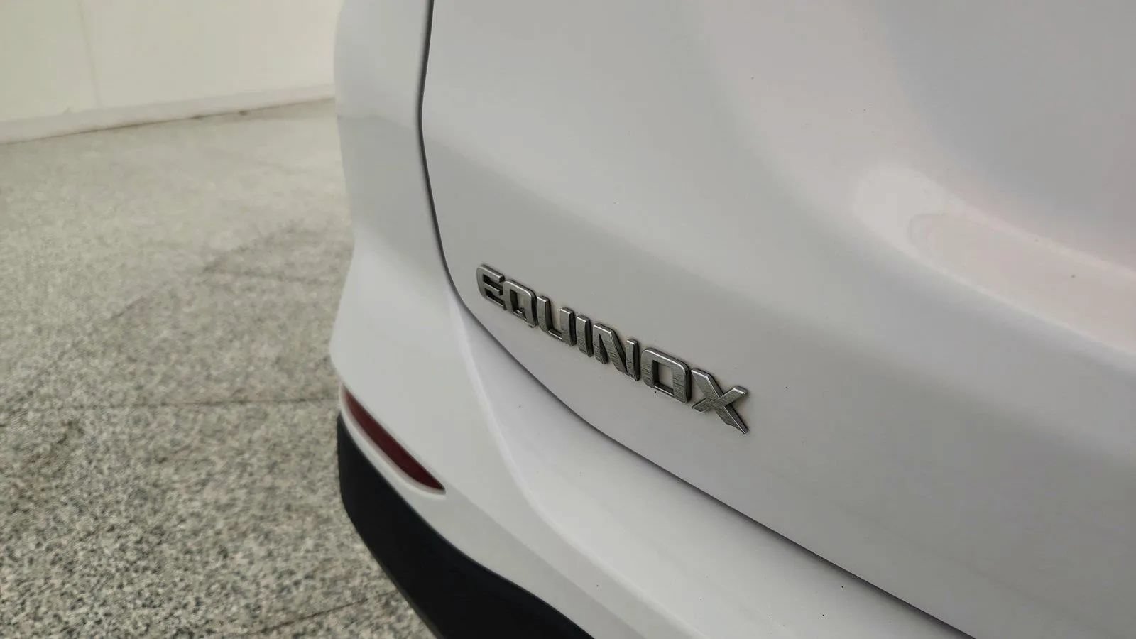 Used 2024 Chevrolet Equinox LS w/ Driver Confidence II Package FWD image 50