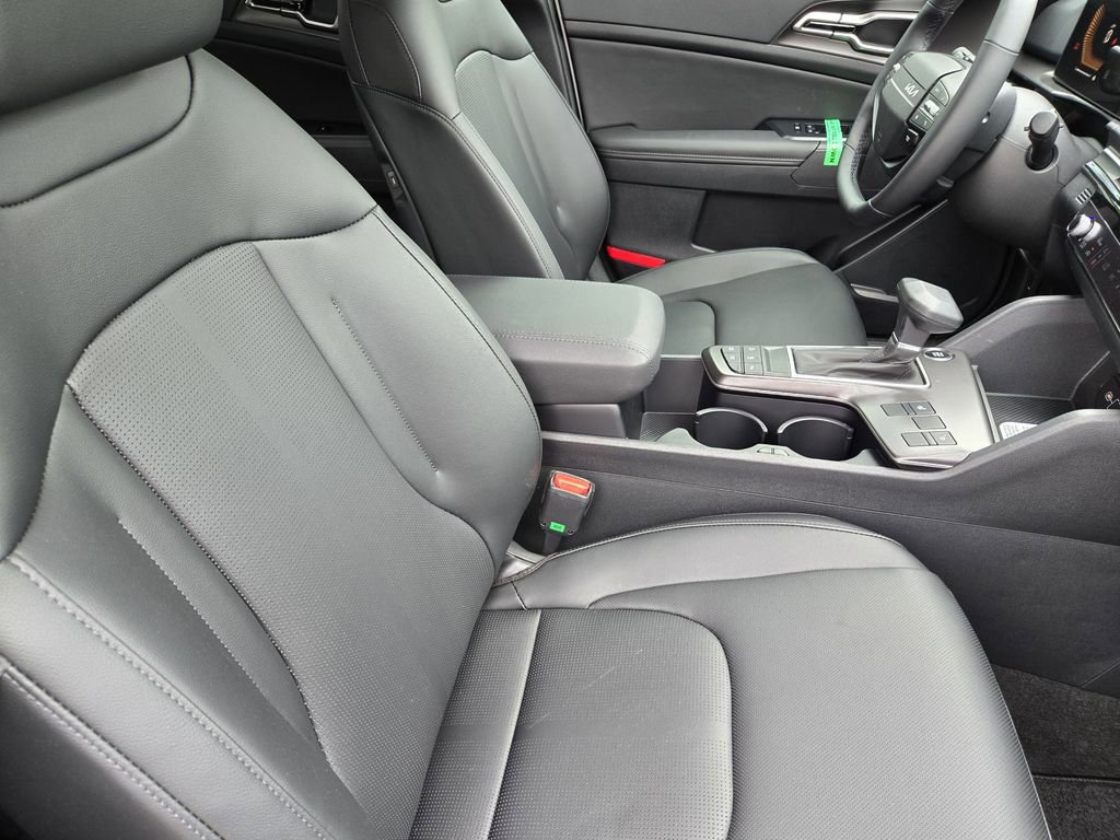 New 2026 Kia Sportage EX AWD/4WD image 11