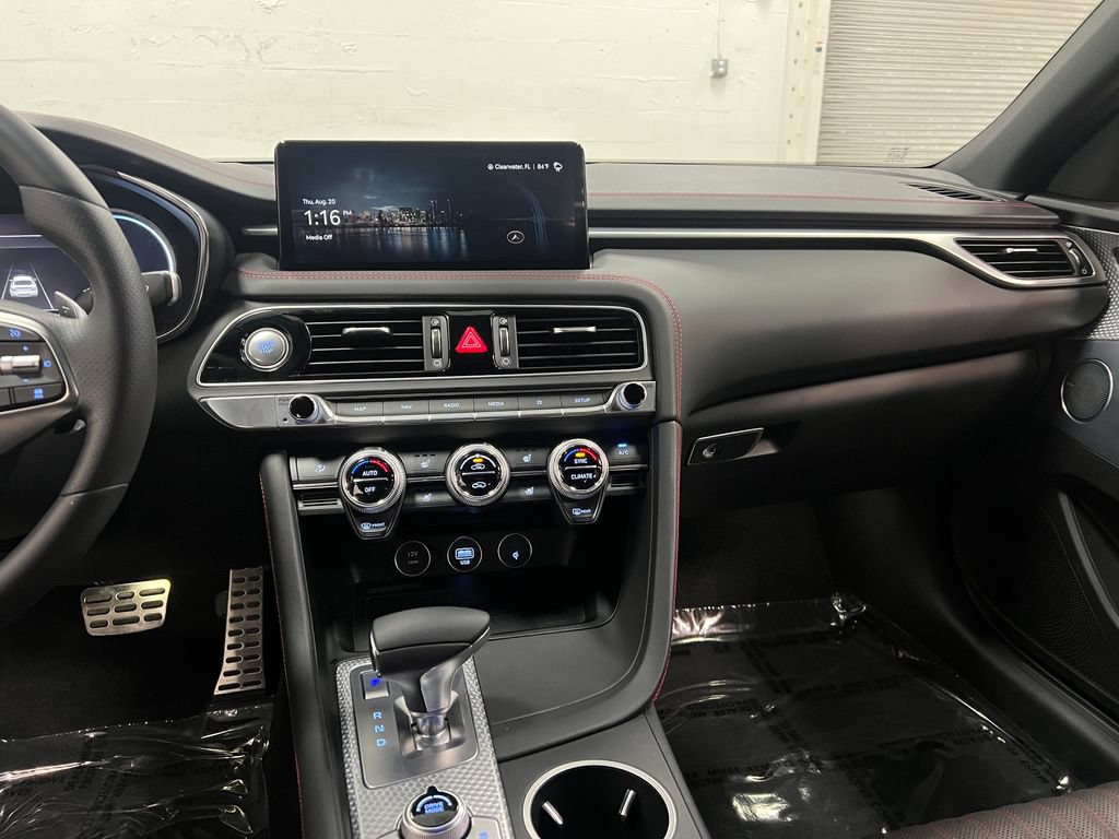 Used 2023 Genesis G70 2.0T w/ Sport Prestige Package RWD image 19