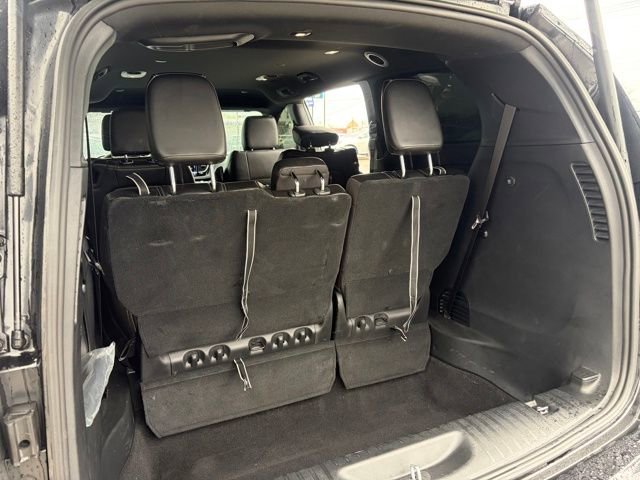 Used 2023 Chrysler Pacifica Touring-L w/ S Appearance Package image 15