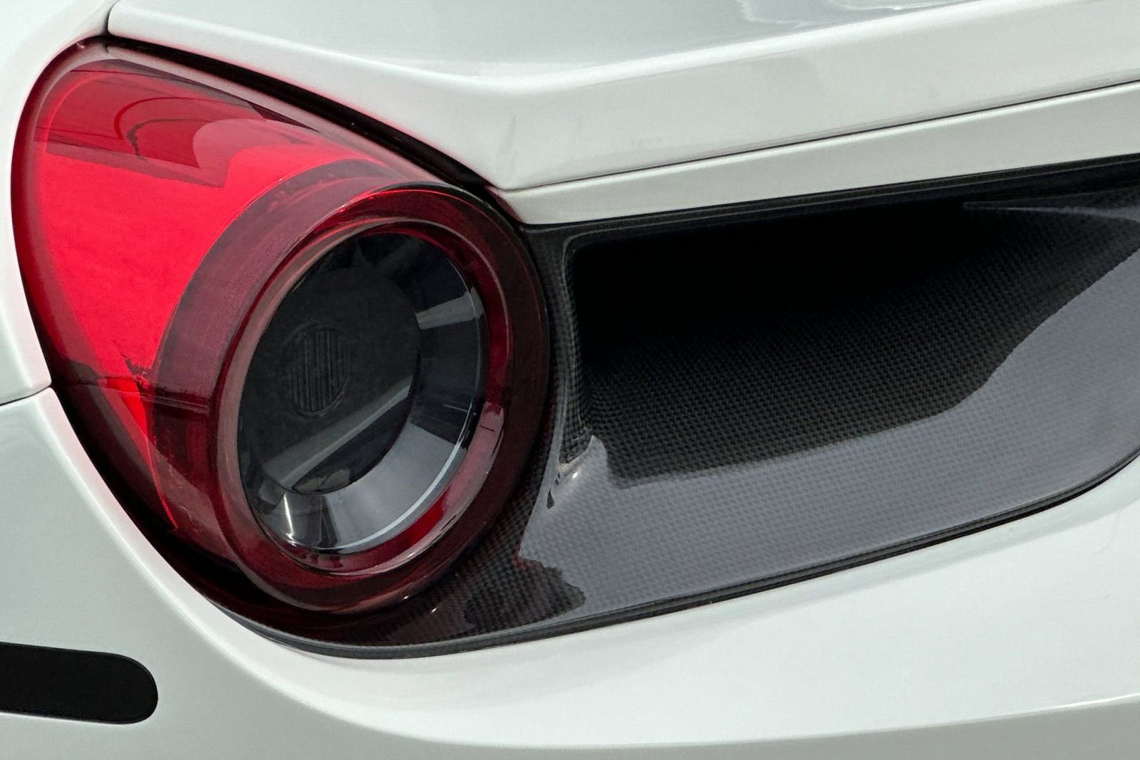 Used 2017 Ferrari 488 Spider image 37