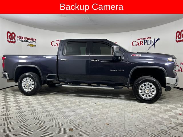 Used 2024 Chevrolet Silverado 3500 LTZ w/ LTZ Premium Package image 10