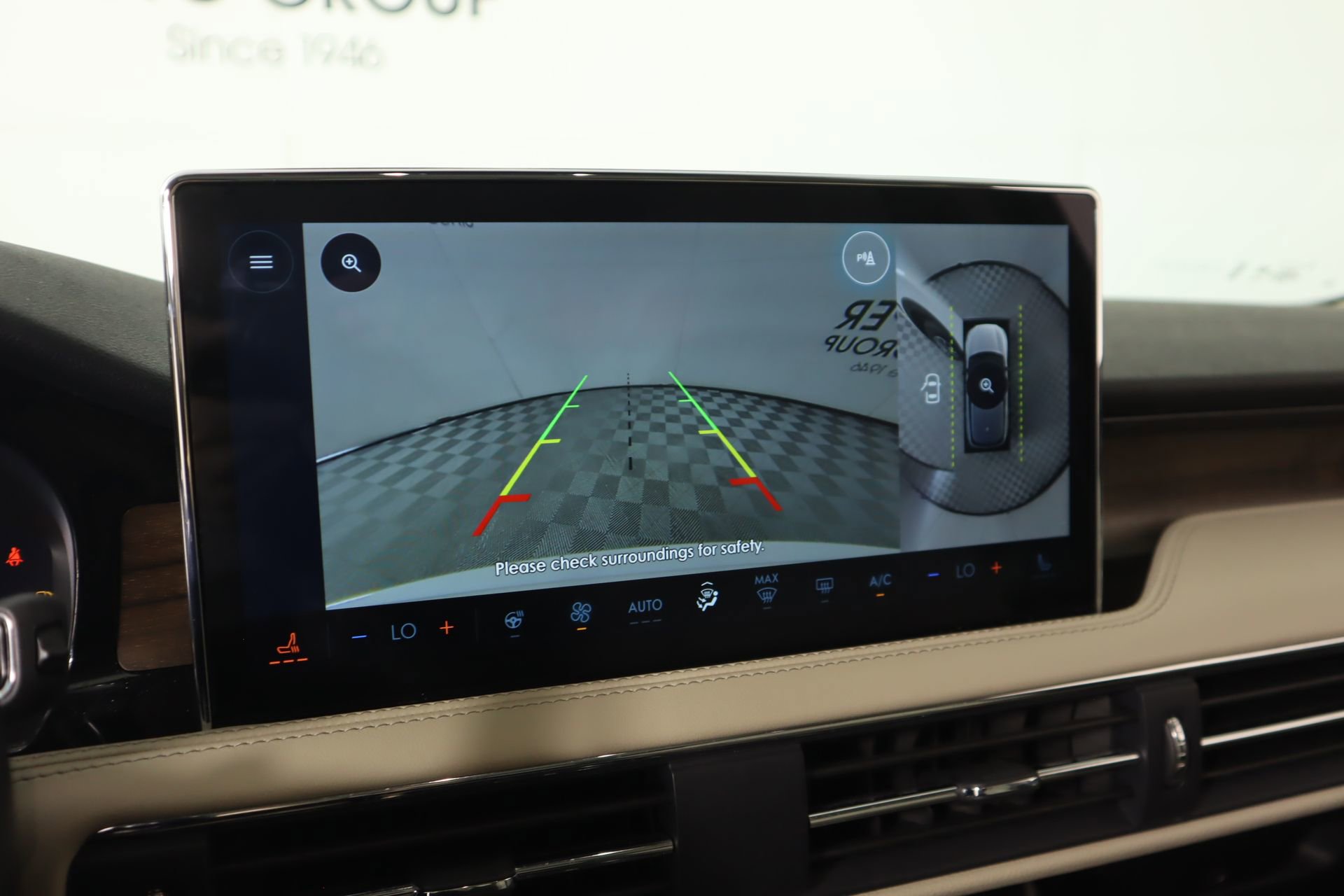 Used 2025 Lincoln Corsair Reserve image 6