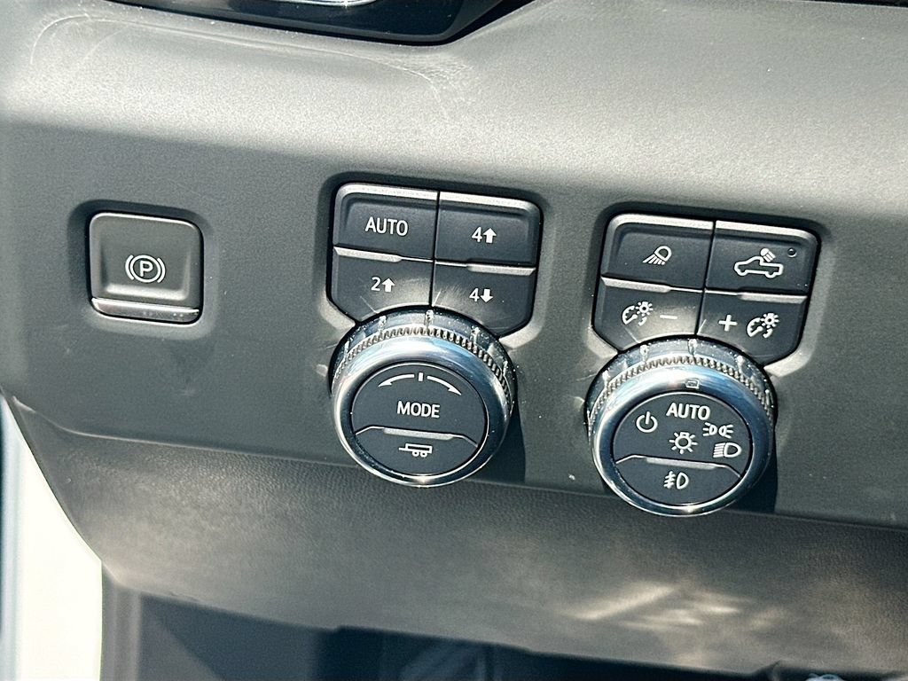 Used 2023 GMC Sierra 1500 Denali Ultimate AWD/4WD image 10