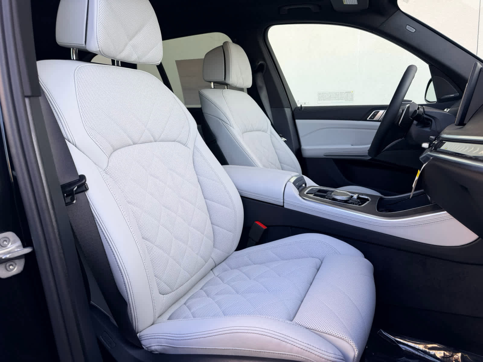 New 2026 BMW X5 xDrive40i AWD/4WD image 23
