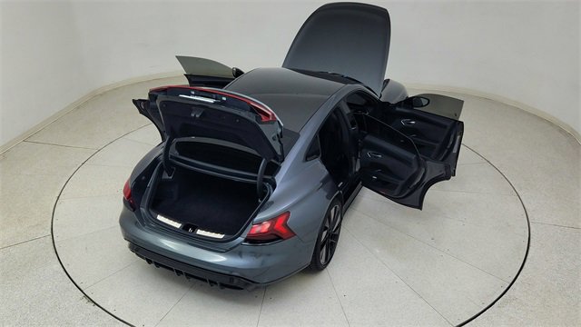 Used 2022 Audi RS e-tron GT w/ Carbon Performance Package image 87