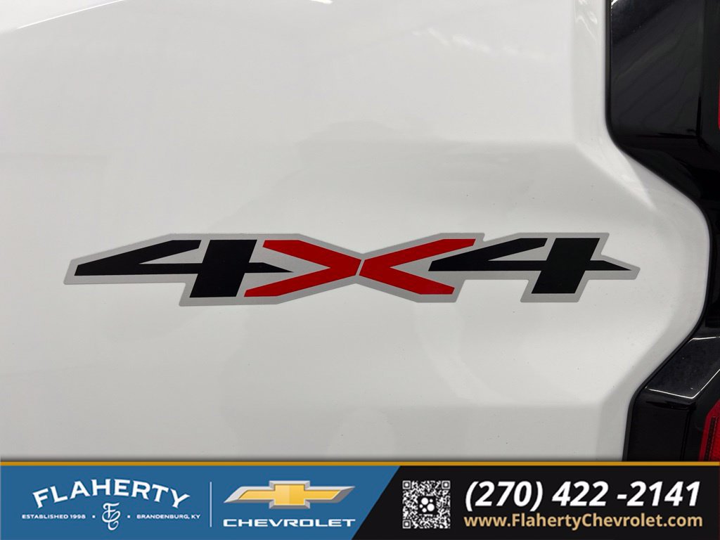 Used 2023 Chevrolet Colorado LT w/ LT Convenience Package II AWD/4WD image 19