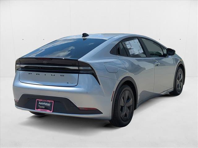New 2026 Toyota Prius Plug-In Hybrid FWD image 5