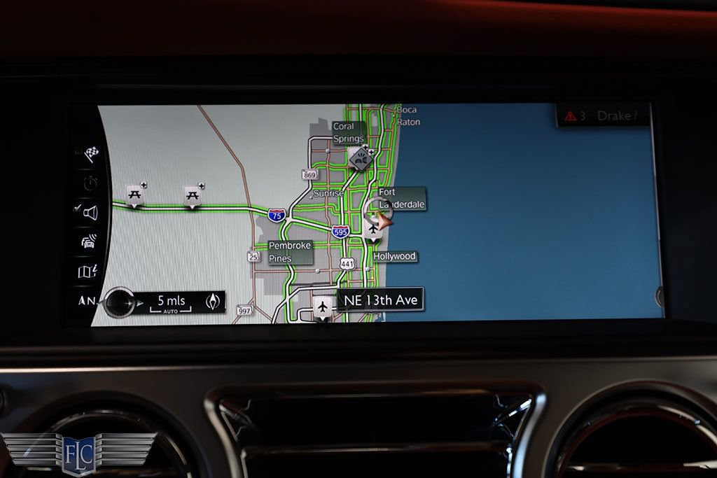 Used 2019 Rolls-Royce Wraith RWD image 30