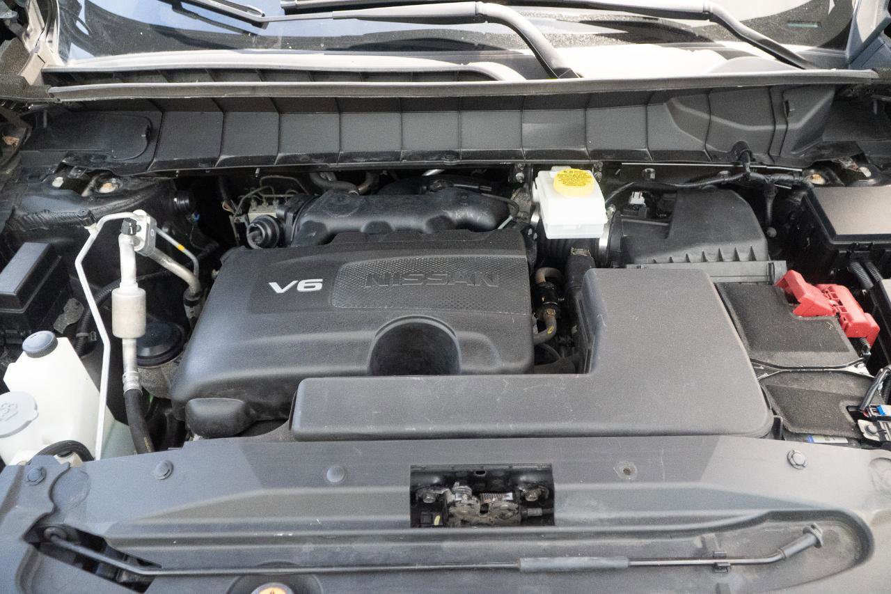 Used 2022 Nissan Pathfinder S AWD/4WD image 38