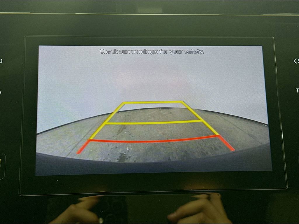 Used 2023 Hyundai Santa Cruz SE image 15