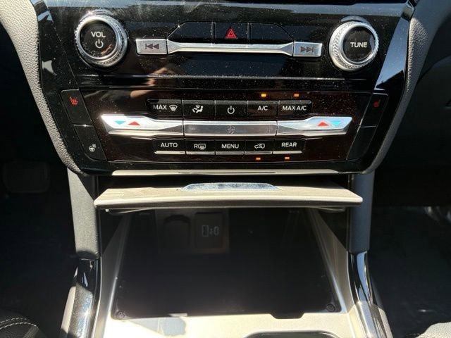 Used 2023 Ford Explorer ST AWD/4WD image 29