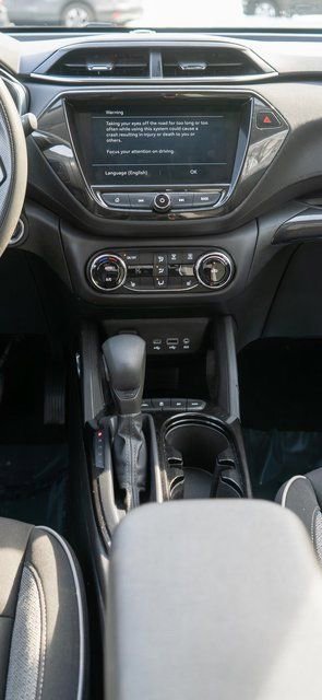 Used 2023 Chevrolet TrailBlazer LT w/ Convenience Package AWD/4WD image 16