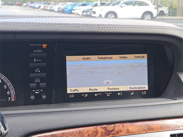 Used 2012 Mercedes-Benz CL 550 4MATIC image 27