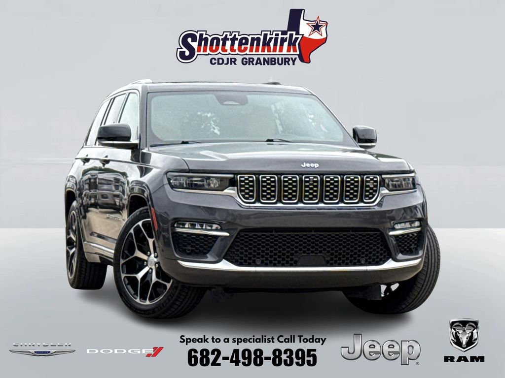 Used 2022 Jeep Grand Cherokee Summit AWD/4WD image 1