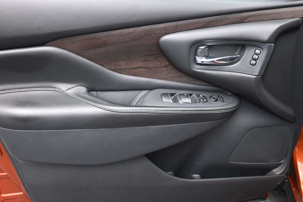Used 2020 Nissan Murano Platinum AWD/4WD image 18