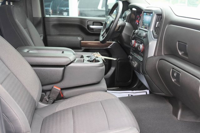 Used 2022 Chevrolet Silverado 2500 LT w/ Convenience Package image 15