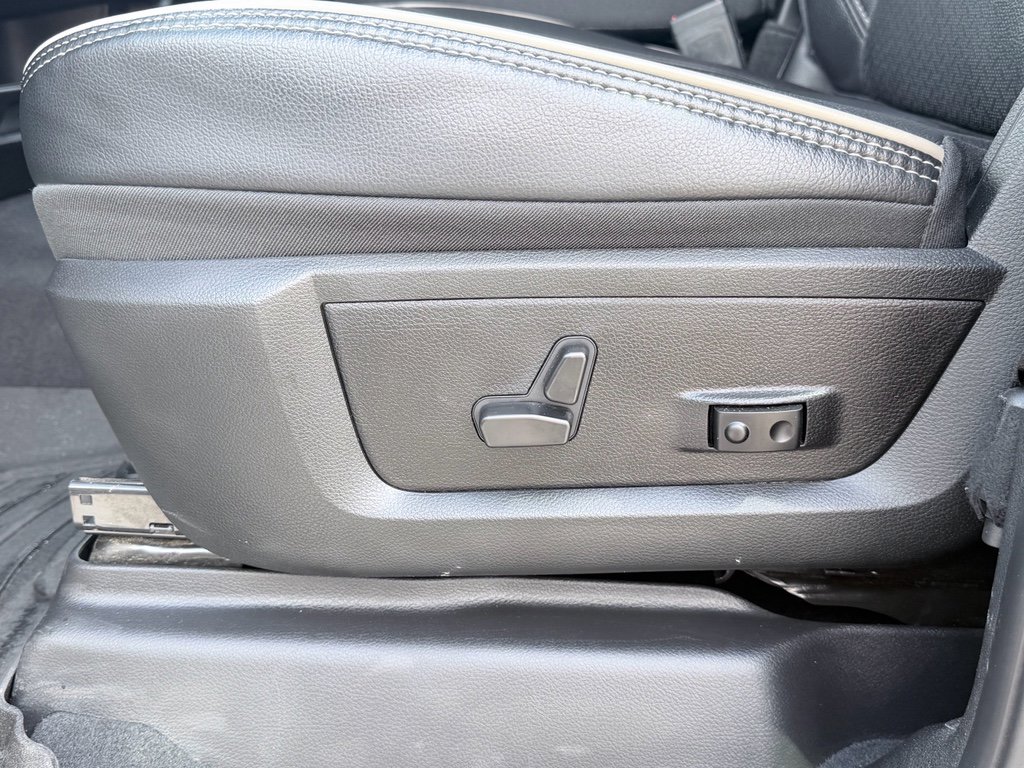 Used 2024 RAM 2500 Laramie image 27