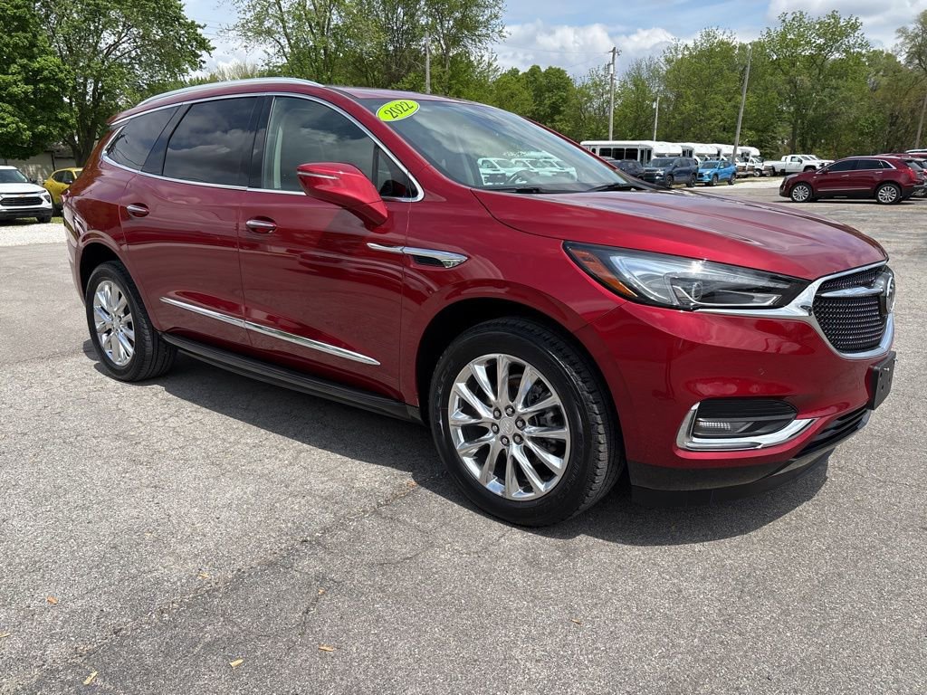 Used 2021 Buick Enclave Premium w/ Sun and Sites Package FWD image 3