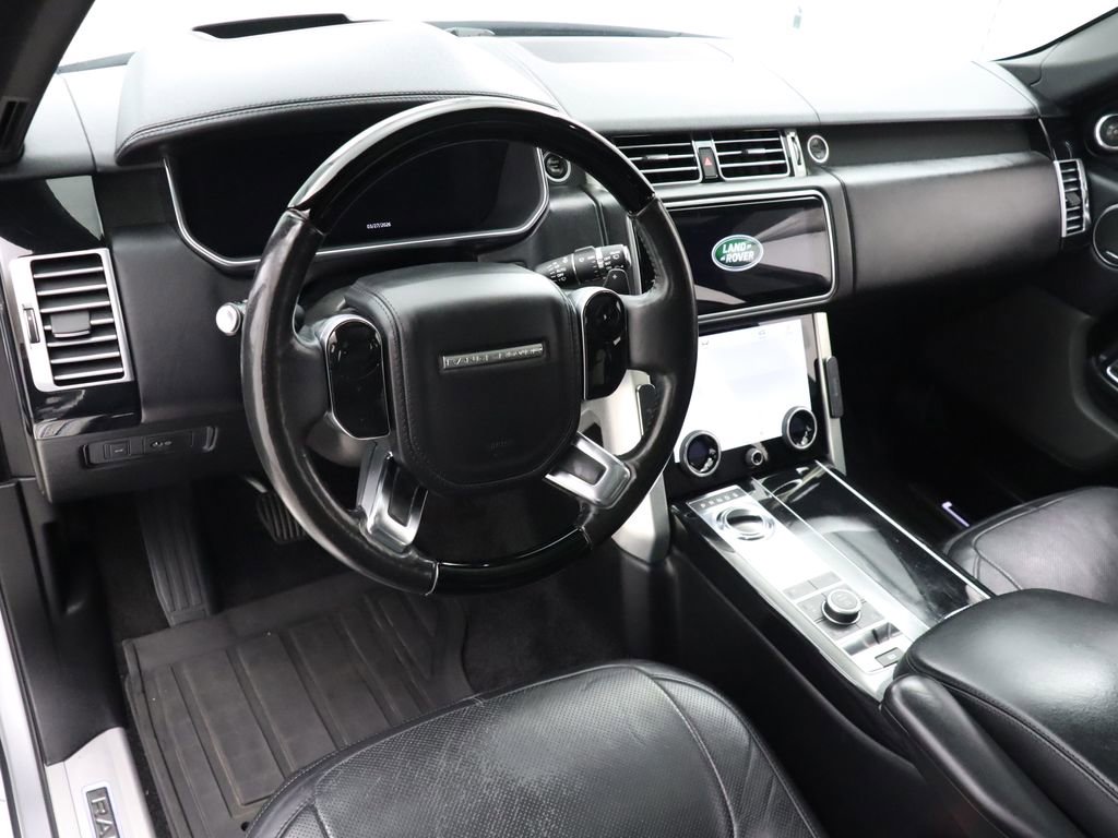Used 2019 Land Rover Range Rover Long Wheelbase Supercharged image 12