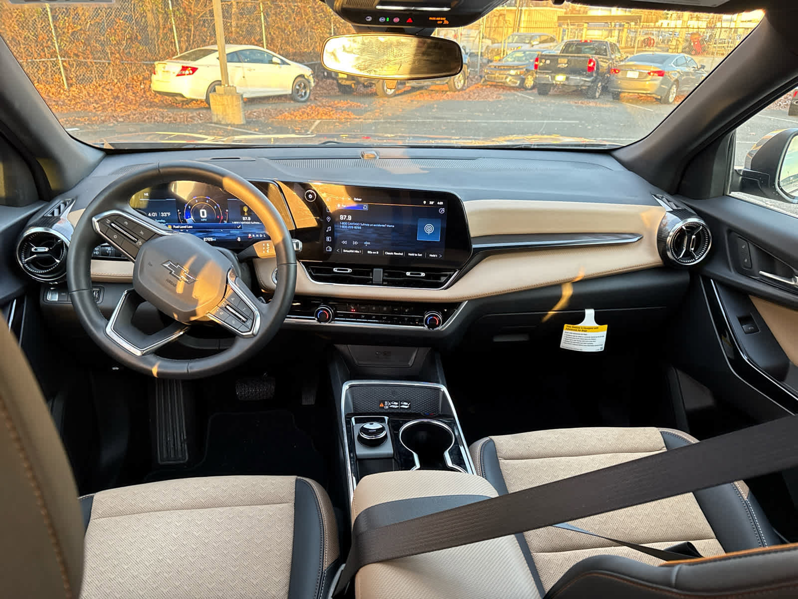 Used 2026 Chevrolet Equinox ACTIV image 12