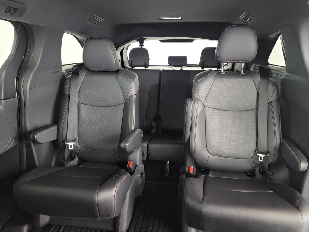 Certified 2024 Toyota Sienna XSE AWD/4WD image 13