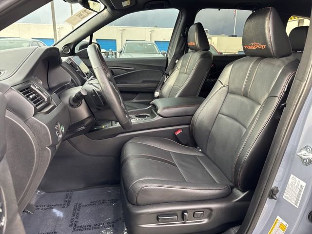Certified 2025 Honda Passport TrailSport image 11