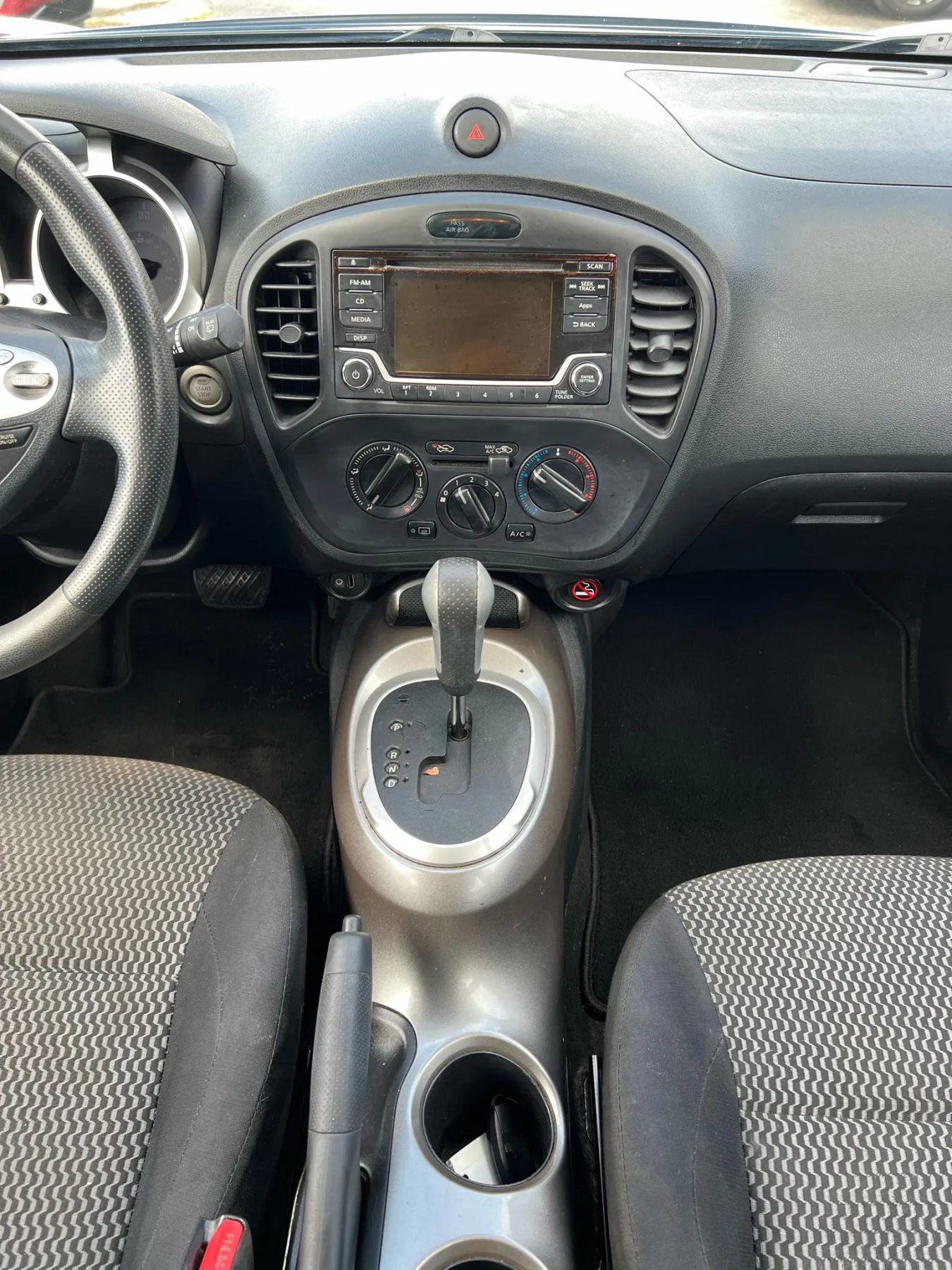 Used 2016 Nissan Juke S image 2