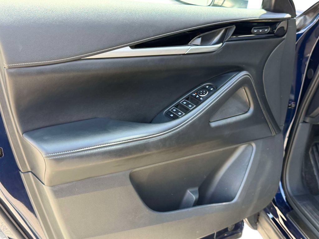 Used 2025 INFINITI QX60 Pure w/ Cargo Package AWD/4WD image 27