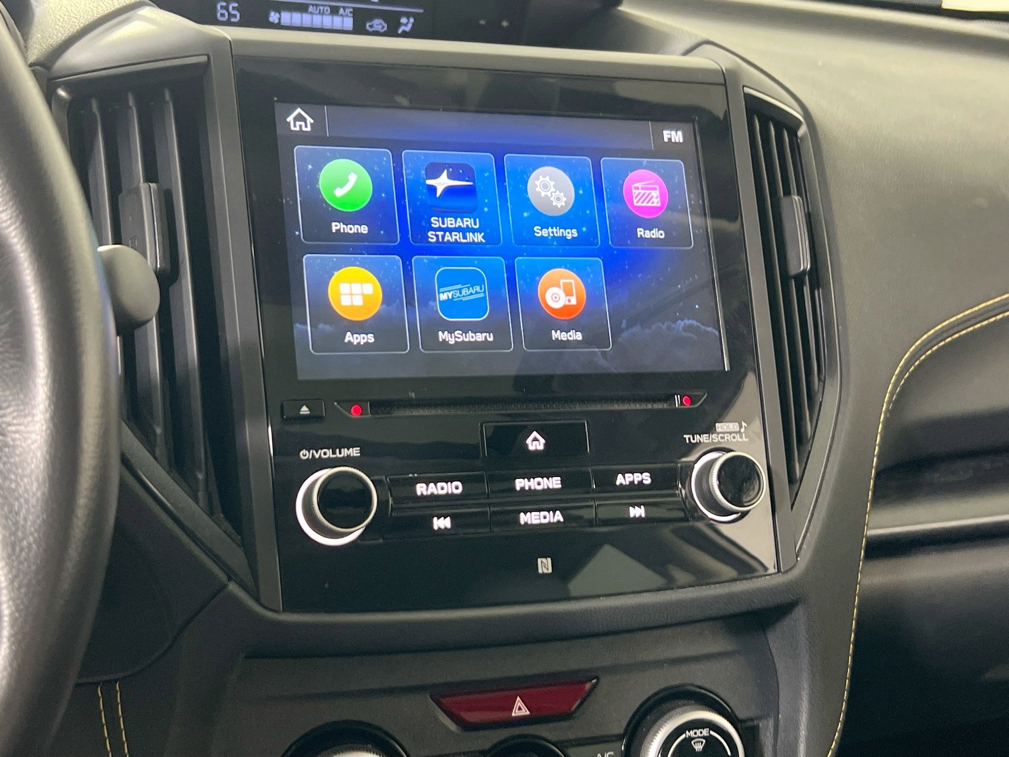 Used 2022 Subaru Crosstrek 2.5i Sport w/ Moonroof Package image 14