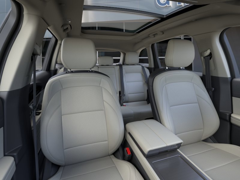 New 2026 Lincoln Nautilus Premier w/ Equipment Group 102A AWD/4WD image 10