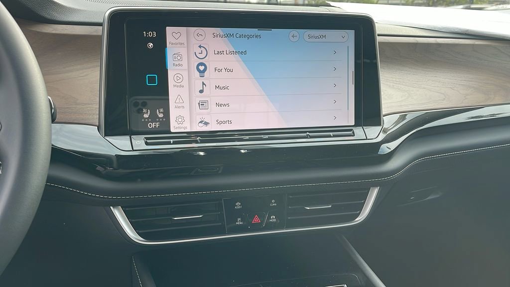 New 2026 Volkswagen Atlas SE FWD image 18