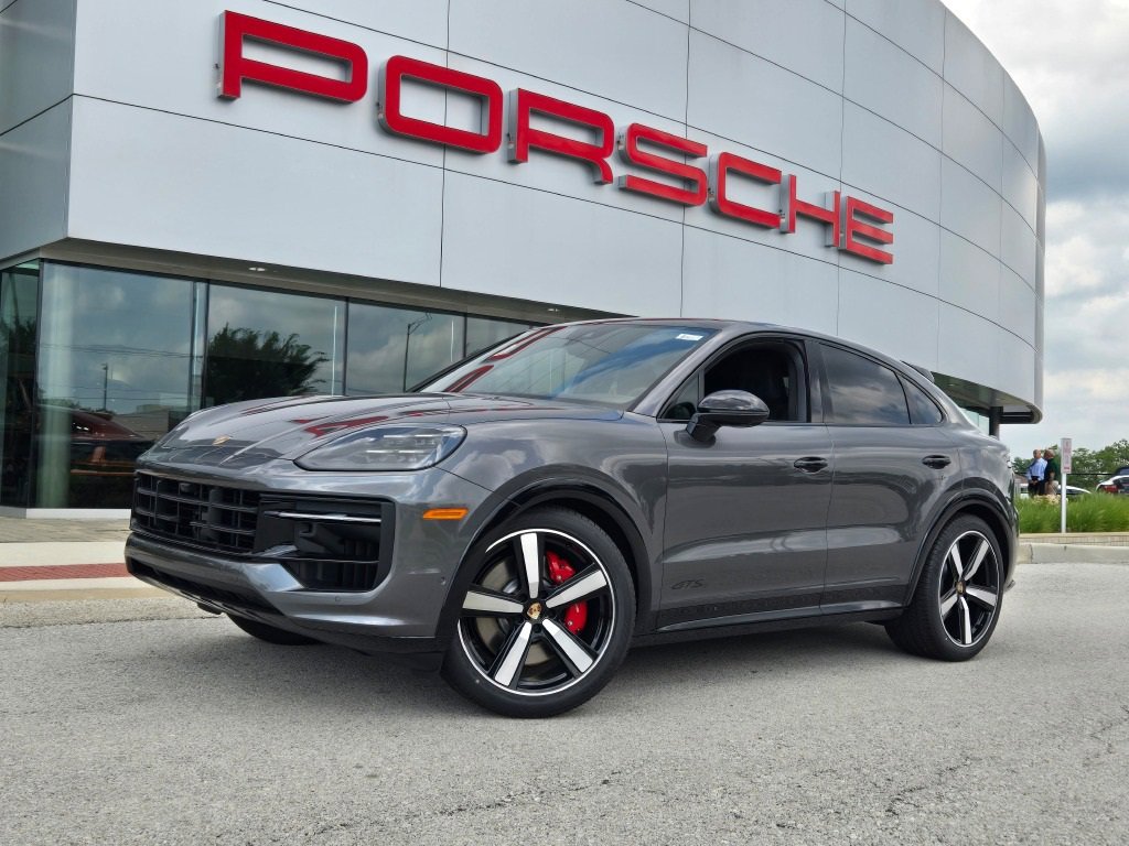 New 2025 Porsche Cayenne GTS