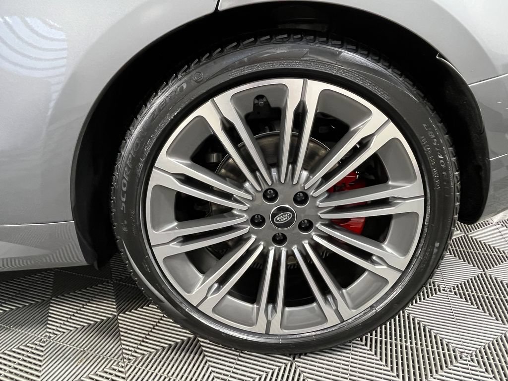 Used 2024 Land Rover Range Rover Sport Dynamic SE AWD/4WD image 16