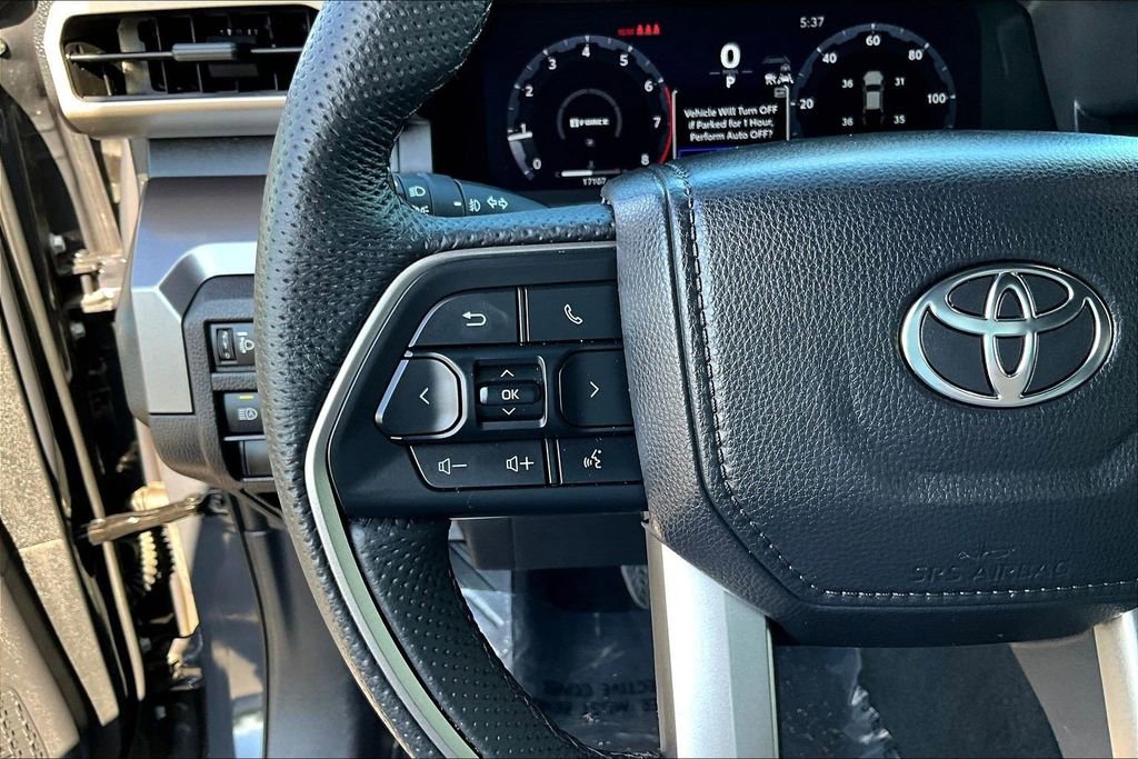 Used 2025 Toyota Tacoma TRD Off-Road AWD/4WD image 14