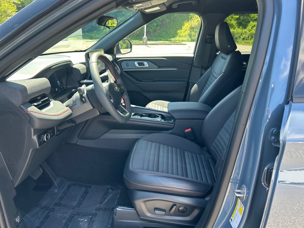 Used 2026 Ford Explorer ST-Line AWD/4WD image 17
