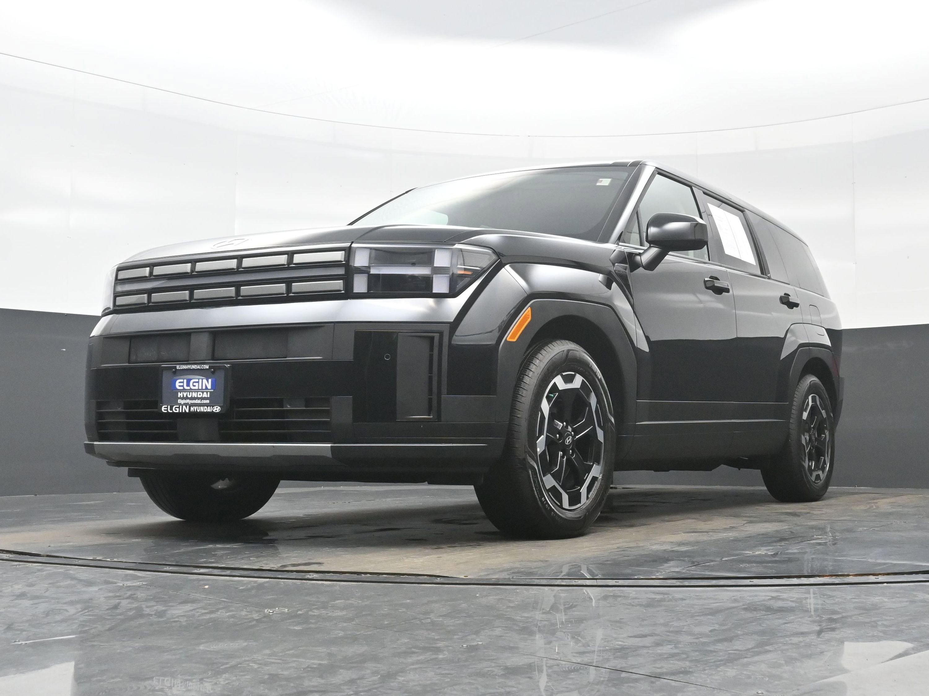 Certified 2026 Hyundai Santa Fe SE image 32