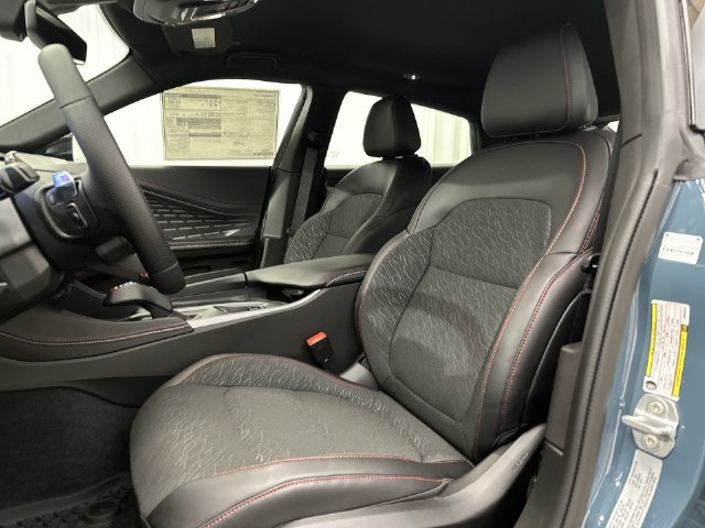 New 2027 Dodge Charger R/T w/ Driver Convenience Group AWD/4WD image 16