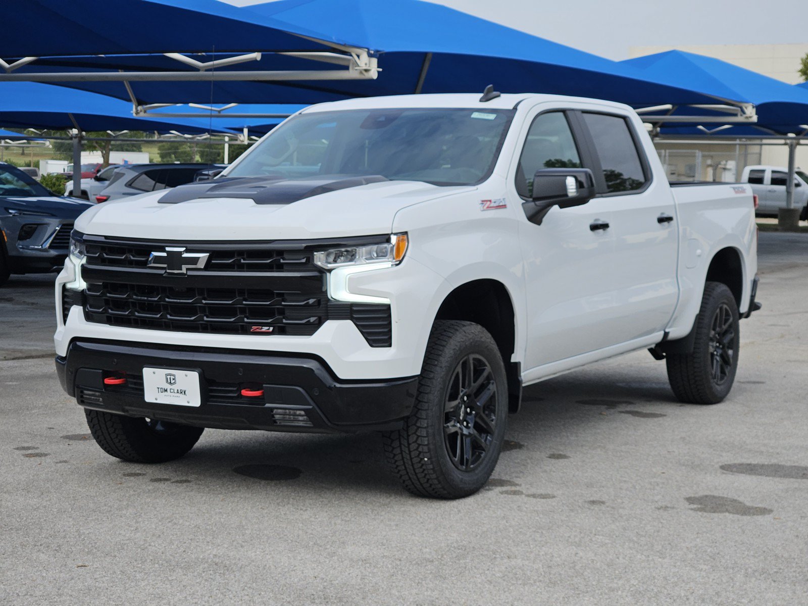 New 2026 Chevrolet Silverado 1500 LT Trail Boss w/ Safety Package AWD/4WD image 2