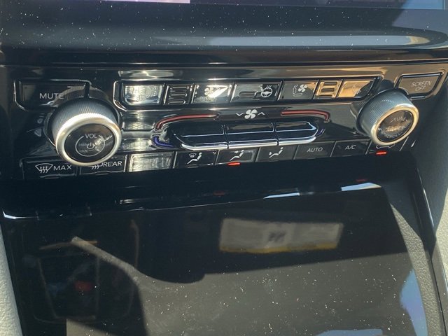 New 2025 Jeep Grand Cherokee Summit image 24