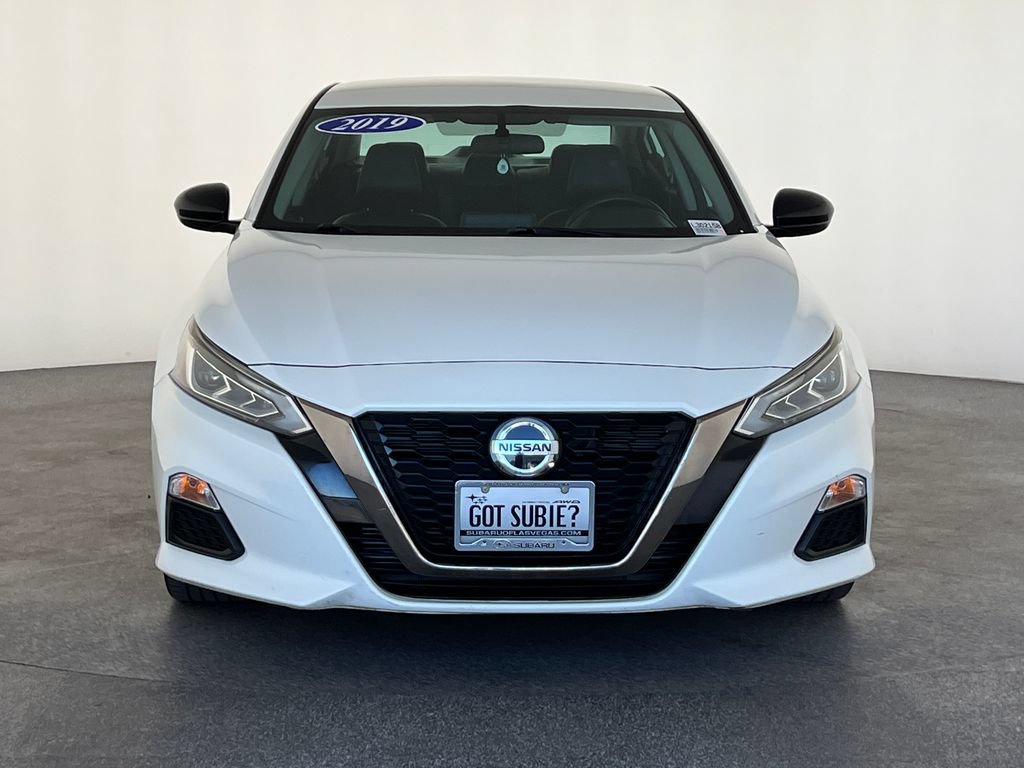 Used 2019 Nissan Altima 2.5 SR FWD image 11