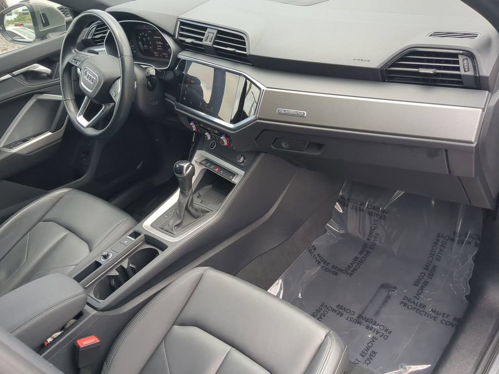 Used 2024 Audi Q3 2.0T Premium AWD/4WD image 12