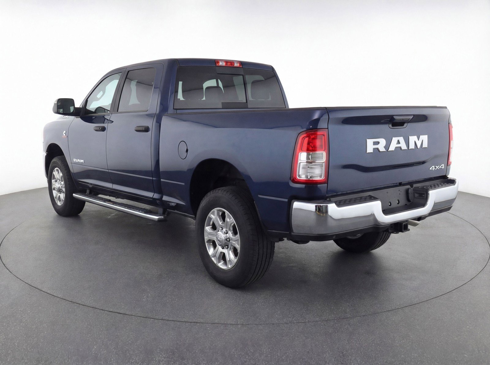 Used 2025 RAM 2500 Big Horn AWD/4WD image 6